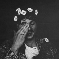 Bradley Simpson - Daisies